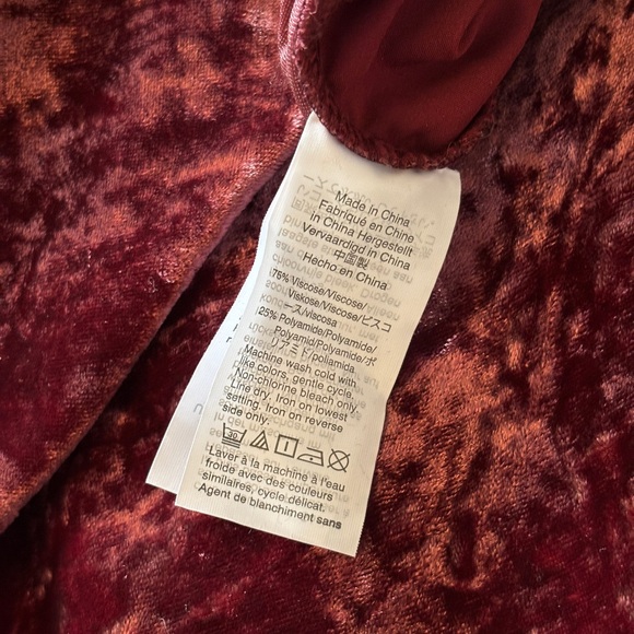 EUC Velvet Tapered Pleated Pull-On Pant | Red Purple Trousers | Women’s Plus XXL - Picture 10 of 16